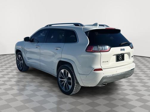 2019 Jeep Cherokee Overland