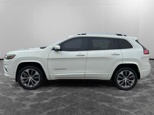 2019 Jeep Cherokee Overland