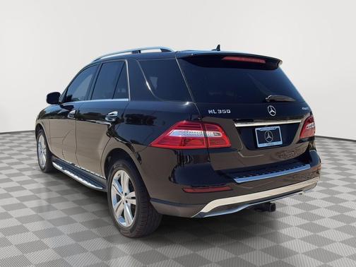 BLACK 2013 Mercedes-Benz M-Class 4MATIC