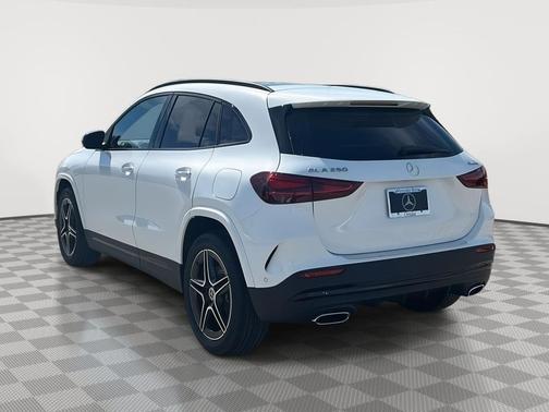 2026 Mercedes-Benz GLA 250 4MATIC