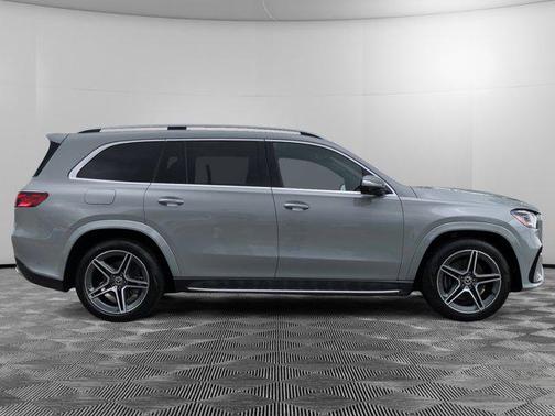 2024 Mercedes-Benz GLS 450 4MATIC