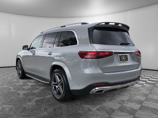 2024 Mercedes-Benz GLS 450 4MATIC