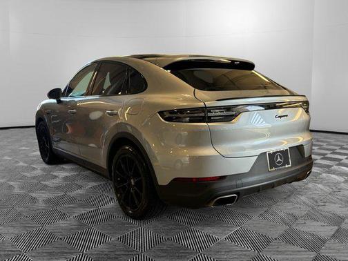 2022 Porsche Cayenne E-Hybrid S