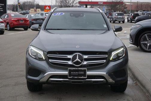 Photo 5 of 29 of 2018 Mercedes-Benz GLC 300 Base 4MATIC