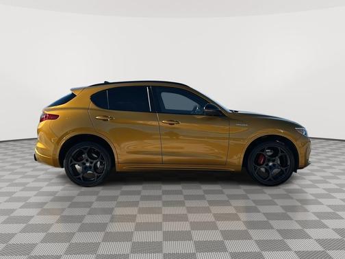 2023 Alfa Romeo Stelvio Veloce AWD