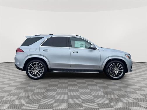 Cirrus Silver Metallic 2026 Mercedes-Benz GLE 450 4MATIC