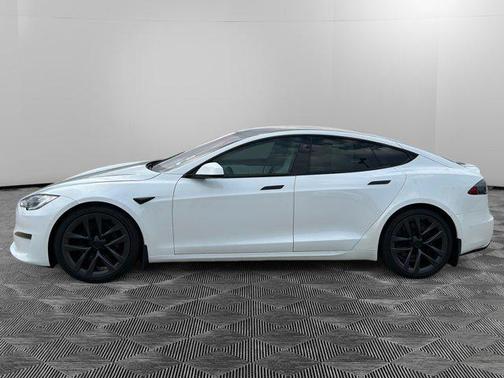 2021 Tesla Model S Long Range
