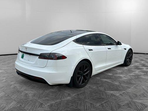 2021 Tesla Model S Long Range