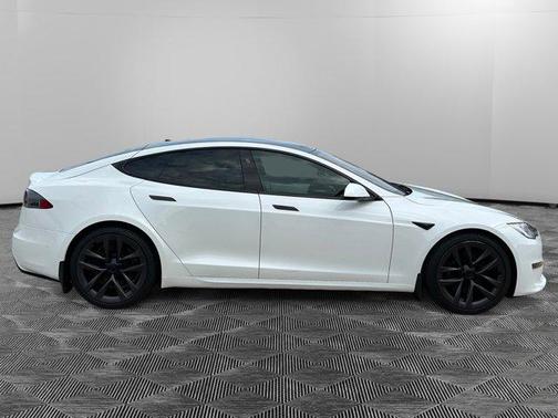 2021 Tesla Model S Long Range