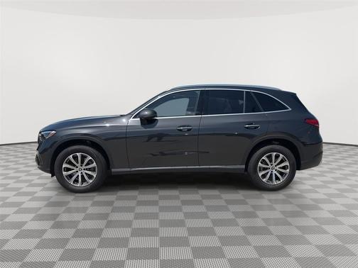 Graphite Grey Metallic 2026 Mercedes-Benz GLC 300 4MATIC
