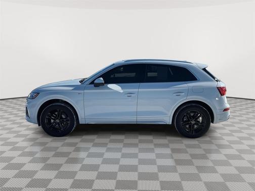 2024 Audi Q5 55 S line Premium Plus