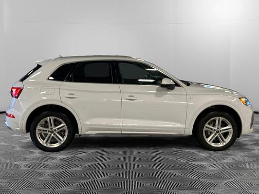 2024 Audi Q5 55 S line Premium Plus