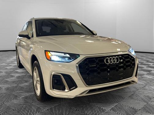 2024 Audi Q5 55 S line Premium Plus