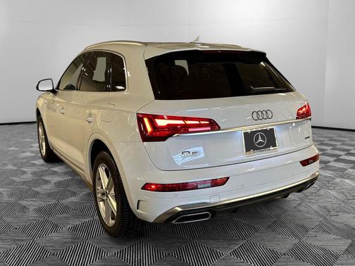 2024 Audi Q5 55 S line Premium Plus