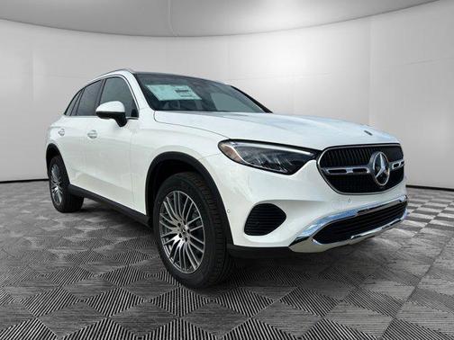 2026 Mercedes-Benz GLC 300 4MATIC
