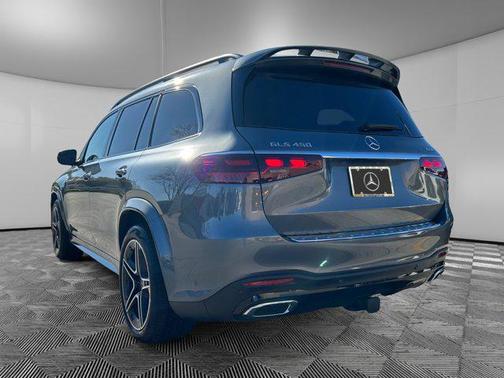 2025 Mercedes-Benz GLS 450 4MATIC