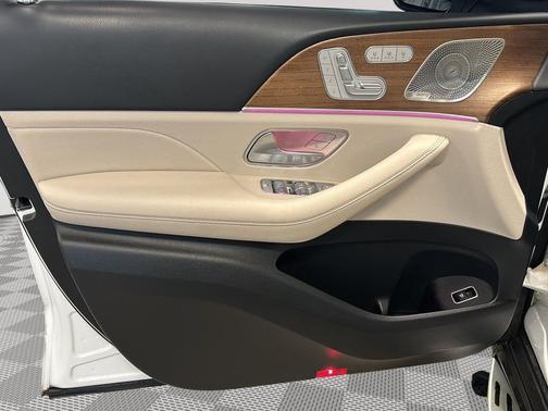 2023 Mercedes-Benz GLS 450 4MATIC