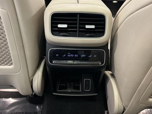 2023 Mercedes-Benz GLS 450 4MATIC