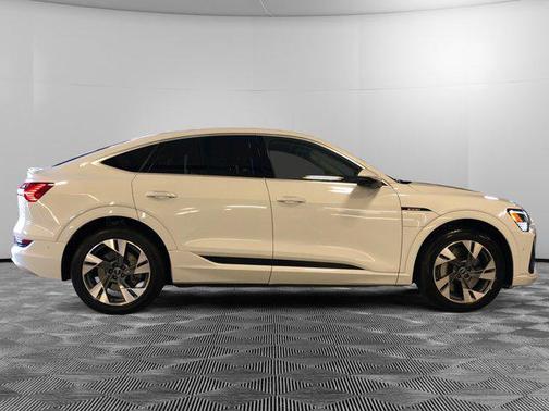 2021 Audi e-tron Sportback Premium Plus