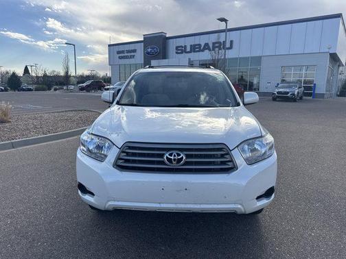 Blizzard Pearl 2010 Toyota Highlander SE