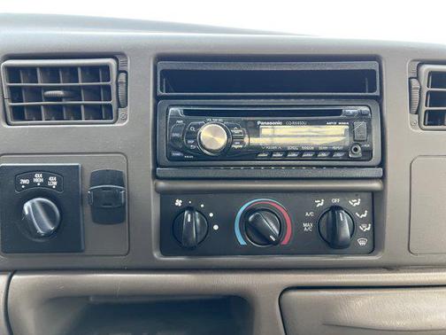 2000 Ford F-350 Lariat