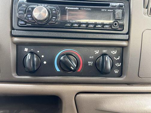 2000 Ford F-350 Lariat