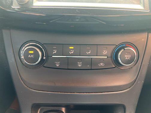Deep Blue Pearl 2019 Nissan Sentra S