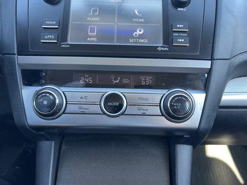 2017 Subaru Outback 2.5i