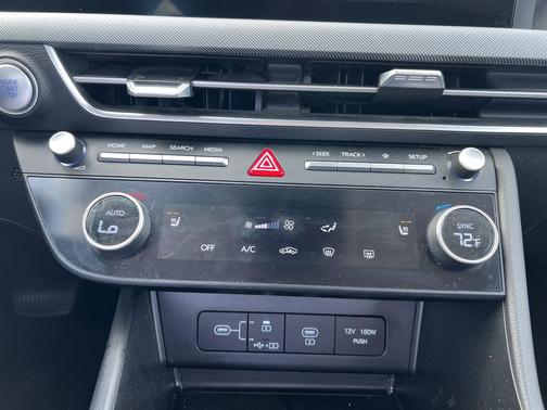 Aero Silver 2025 Hyundai SONATA SEL