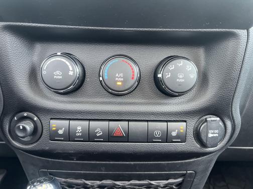 Gobi Clearcoat 2017 Jeep Wrangler Unlimited Rubicon