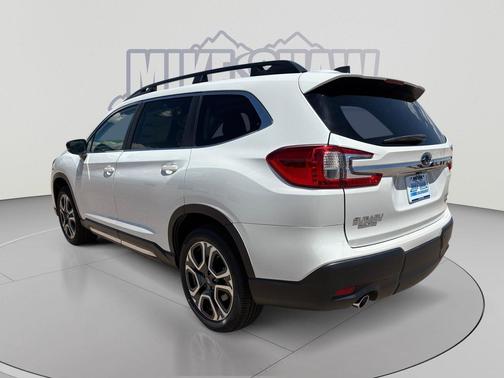 Crystal White Pearl 2026 Subaru Ascent Limited 7-Passenger