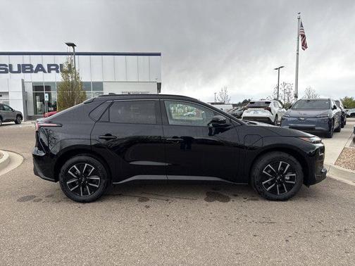 Astro Black Mica 2026 Subaru Solterra Premium