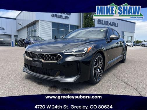 Aurora Black 2022 Kia Stinger GT2