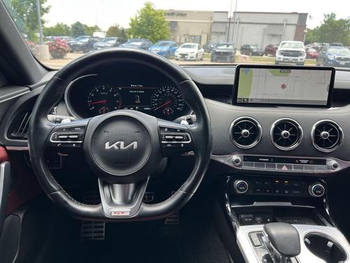 Aurora Black 2022 Kia Stinger GT2