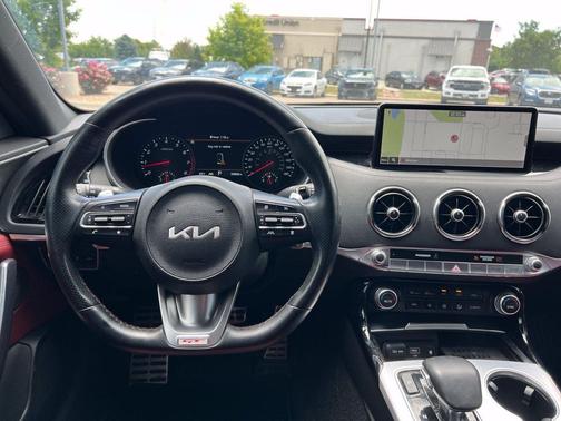 Aurora Black 2022 Kia Stinger GT2