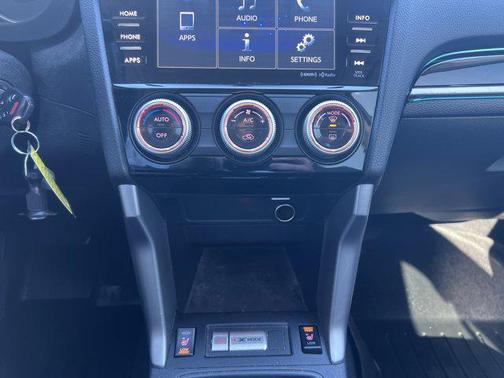 2018 Subaru Forester 2.5i Premium Black Edition