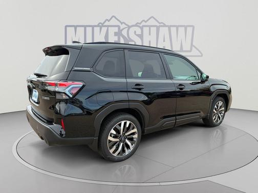 Crystal Black Silica 2026 Subaru Forester Hybrid Touring