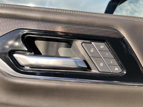 2025 GMC Yukon 4WD Elevation