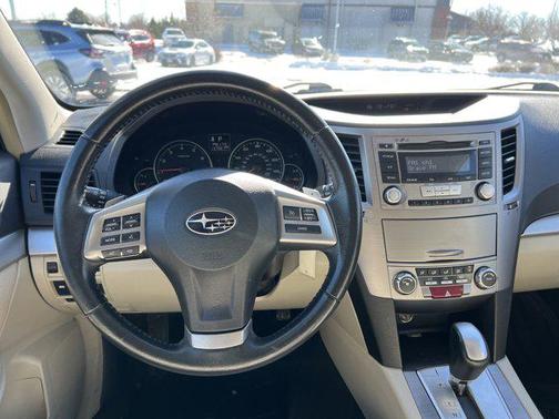 2013 Subaru Outback 2.5i Premium