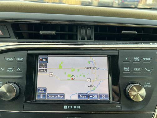 2013 Toyota Avalon XLE