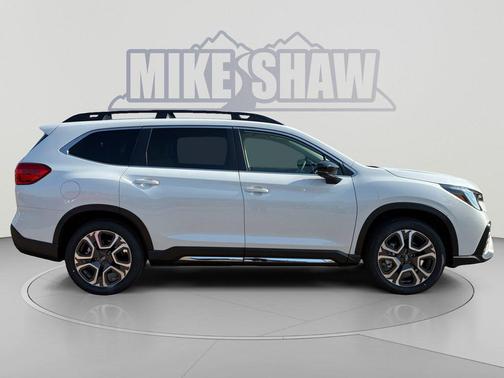 Crystal White Pearl 2026 Subaru Ascent Limited 8-Passenger
