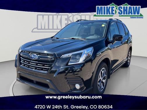 Crystal Black Silica 2023 Subaru Forester Premium