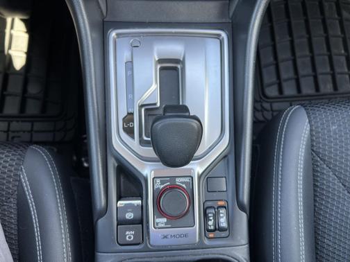 Crystal Black Silica 2023 Subaru Forester Premium