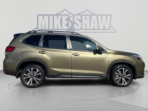 Autumn Green Metallic 2024 Subaru Forester Limited