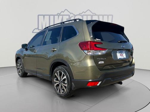 Autumn Green Metallic 2024 Subaru Forester Limited