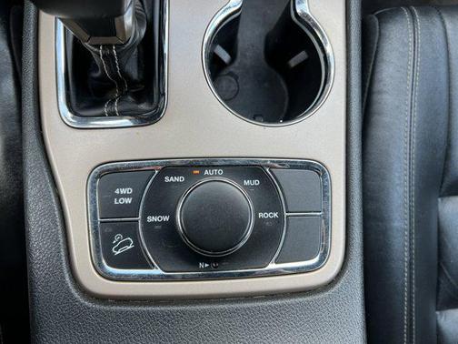 2017 Jeep Grand Cherokee Limited X