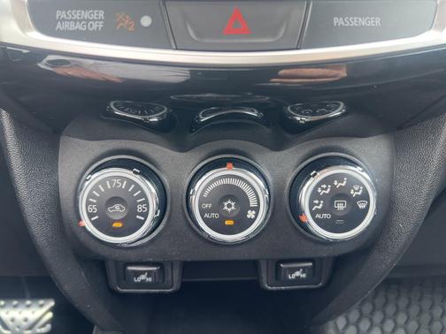 Labrador Black Pearl 2015 Mitsubishi Outlander Sport 2.4L GT