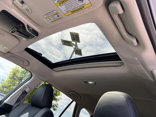 Abyss Blue Pearl 2022 Subaru Outback Onyx Edition XT