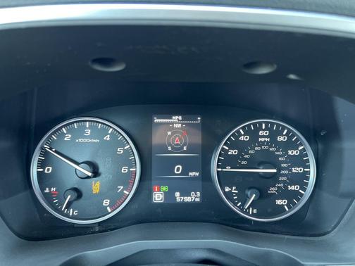 Crystal White Pearl 2023 Subaru Ascent Limited 7-Passenger