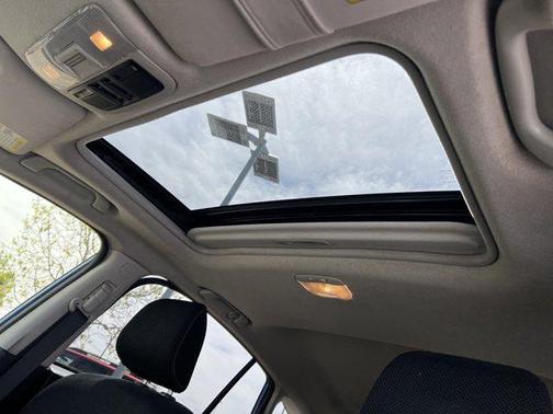 Hyper Blue 2016 Subaru Crosstrek 2.0i Premium